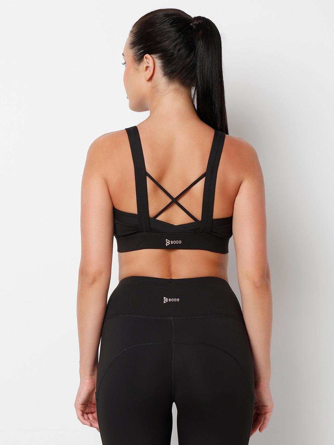 LunaMotion Black Cross Back Set