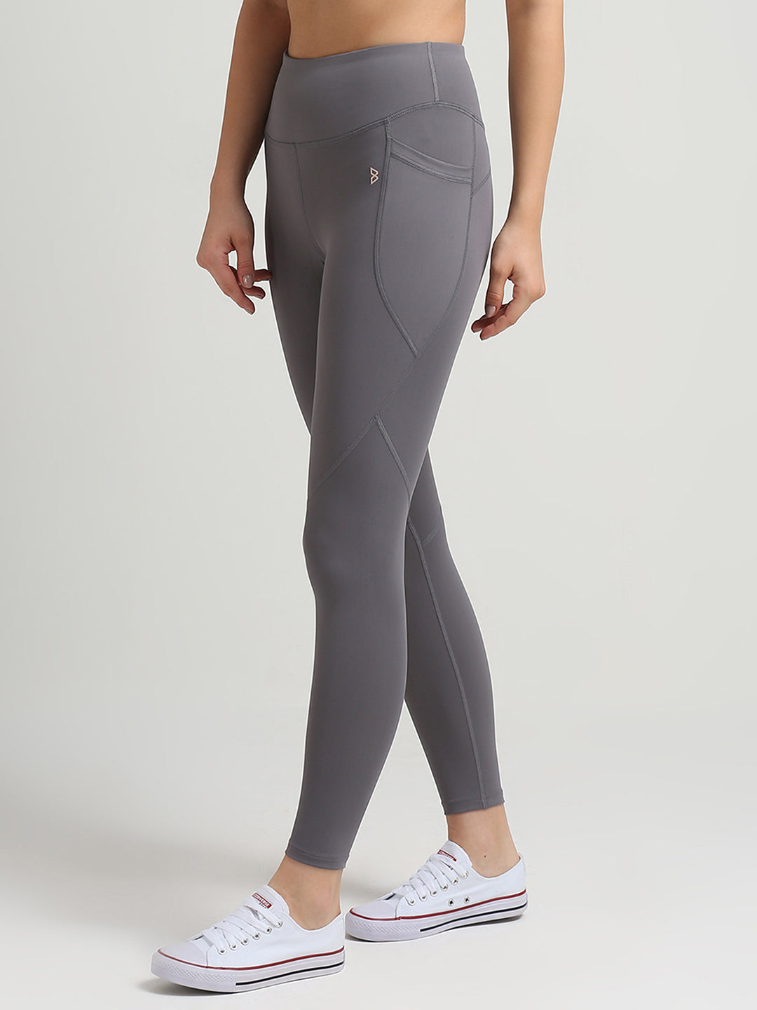 Hit Your Mark Grey Glossy Set