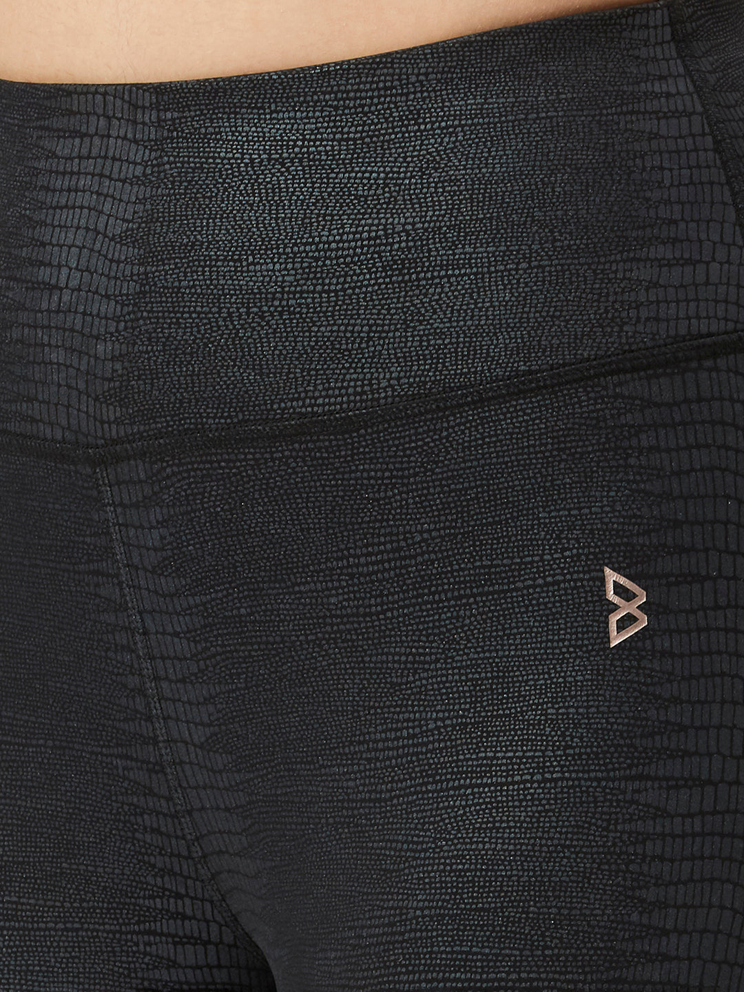 Meet Me In Manhattan Black Metallic Leggings