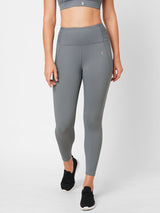 Frost Grey Criss Cross Essential Set boddactive.com