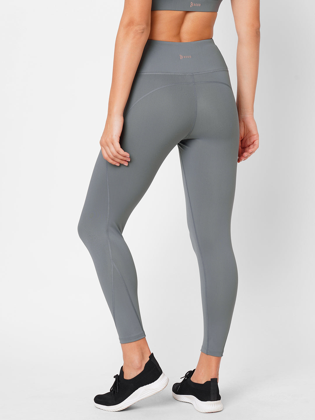 Frost Grey Criss Cross Essential Set boddactive.com